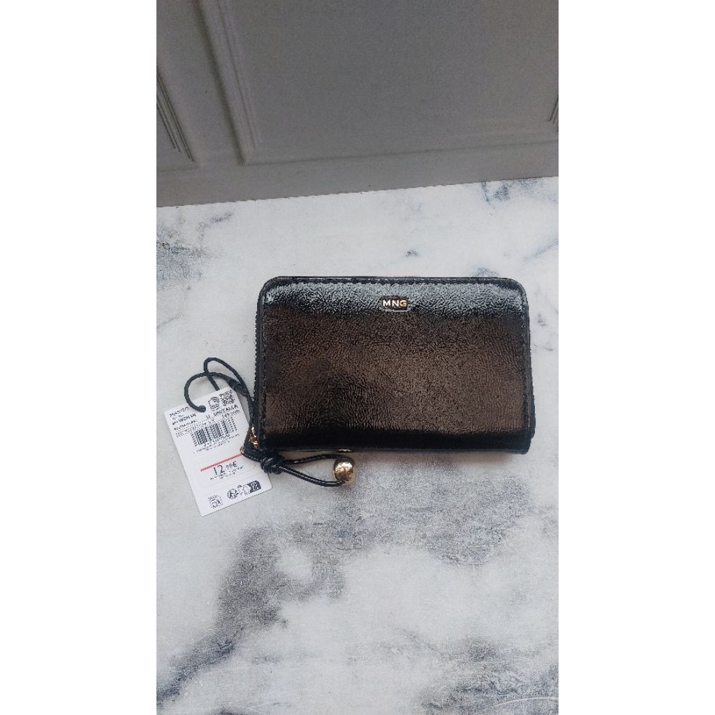 Preloved Dompet merk Mango (New)