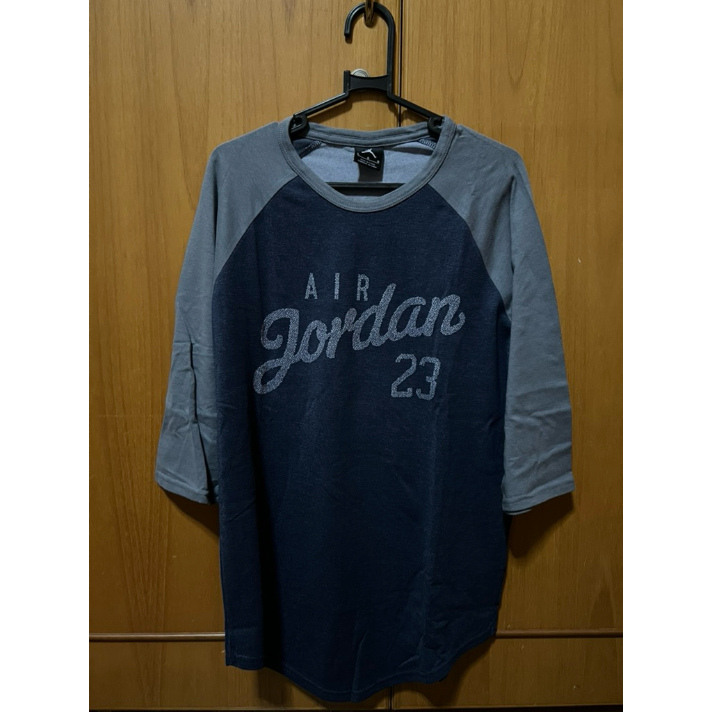 [PRELOVED] Air Jordan Tee Kaos t-shirt Laki Unisex Navy Grey