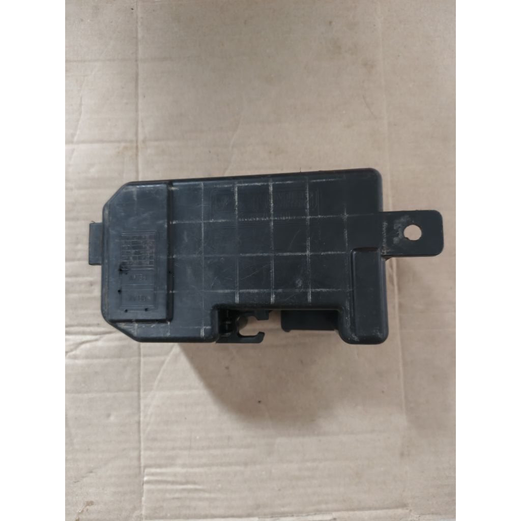 COVER BATREI TUTUP AKI DALAM HONDA VARIO 125/150 LED OLD ORIGINAL SECOND