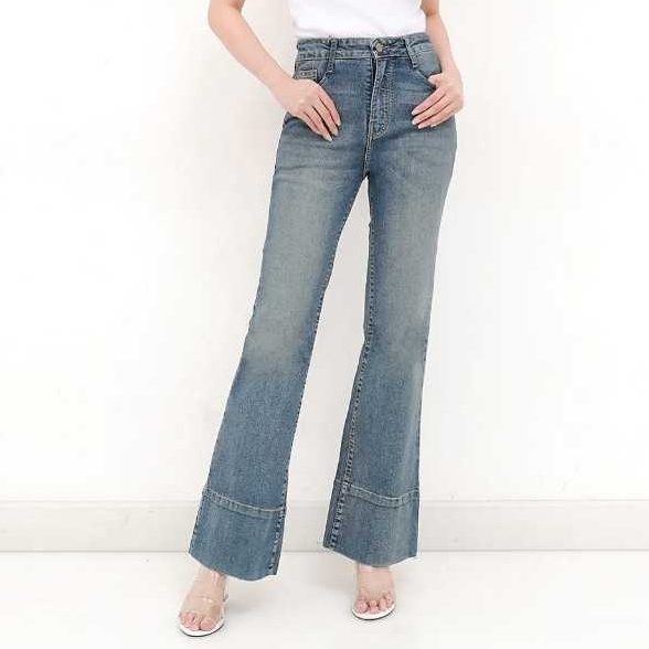 trinitas jeans stretch highwaist flare ASHRIEL