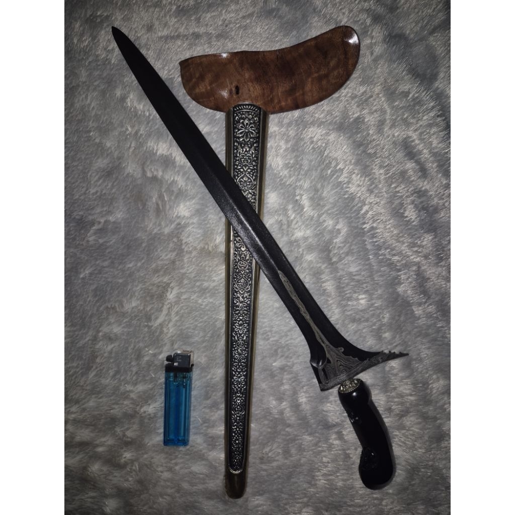 Keris Pusaka Jalak Ngore