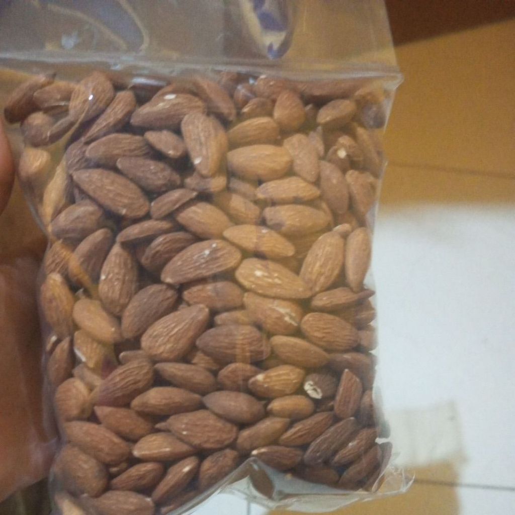 Kacang Almond Panggang 500gr - Rasa Gurih Tanpa Garam, Camilan Sehat, Super Food
