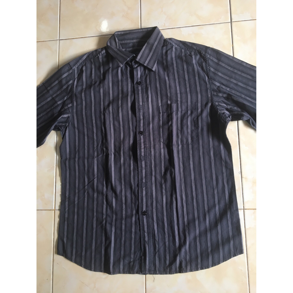 Kemeja Pria Brand Contempo