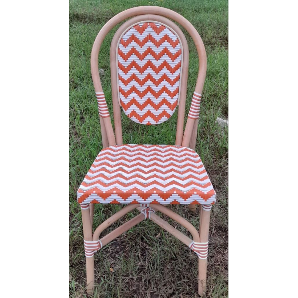 kursi rotan anyam sintetis cafe