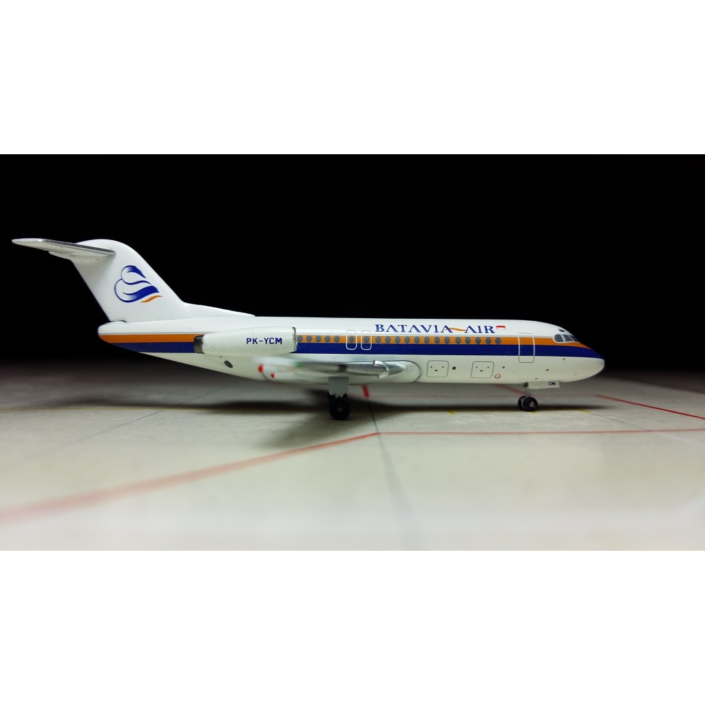 Diecast Pesawat - Batavia Air - Fokker F28-4000 Fellowship skala 1:400 Aeroclassics