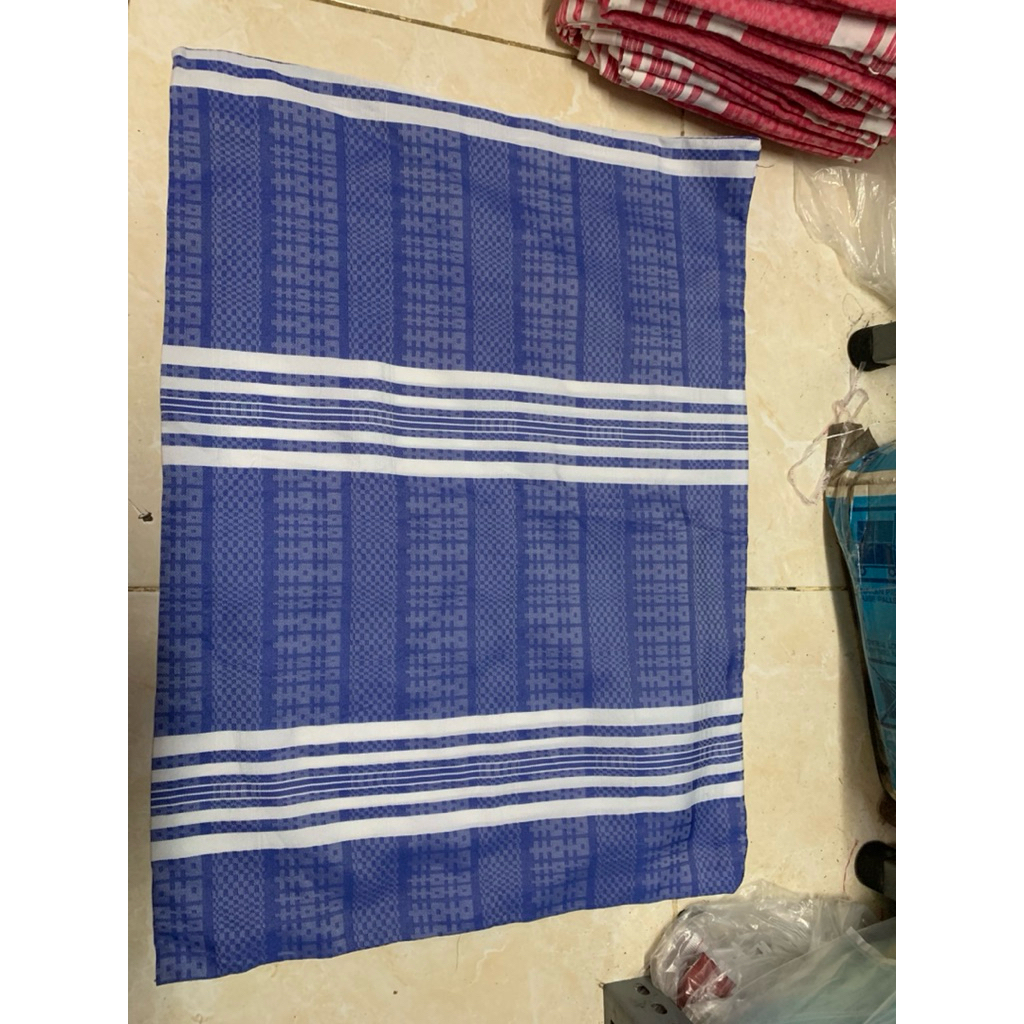 Urung Bantal Kapuk / Kulit Urung Gulling Kapuk Motif Salur / Urung Bantal murah / Urung Guling murah
