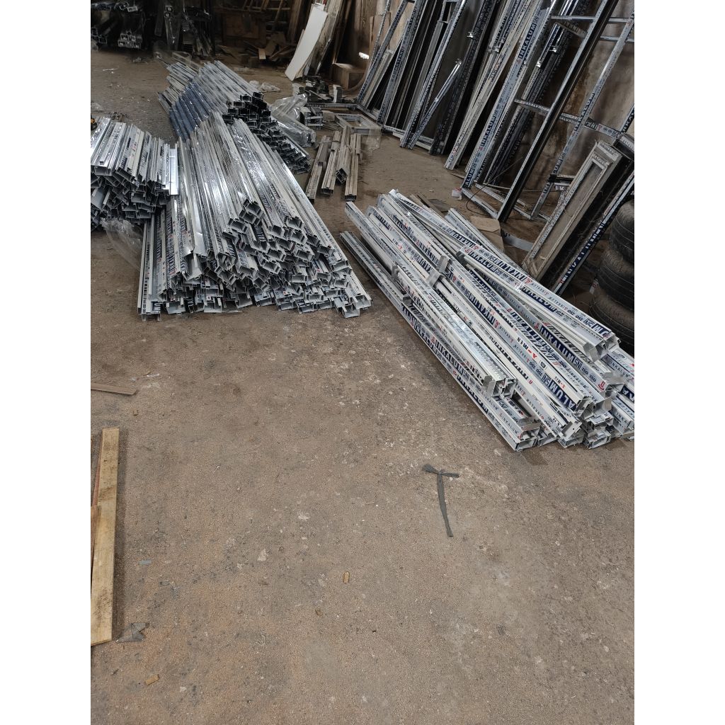 Kusen Pintu Aluminium 3inc merk inkalum