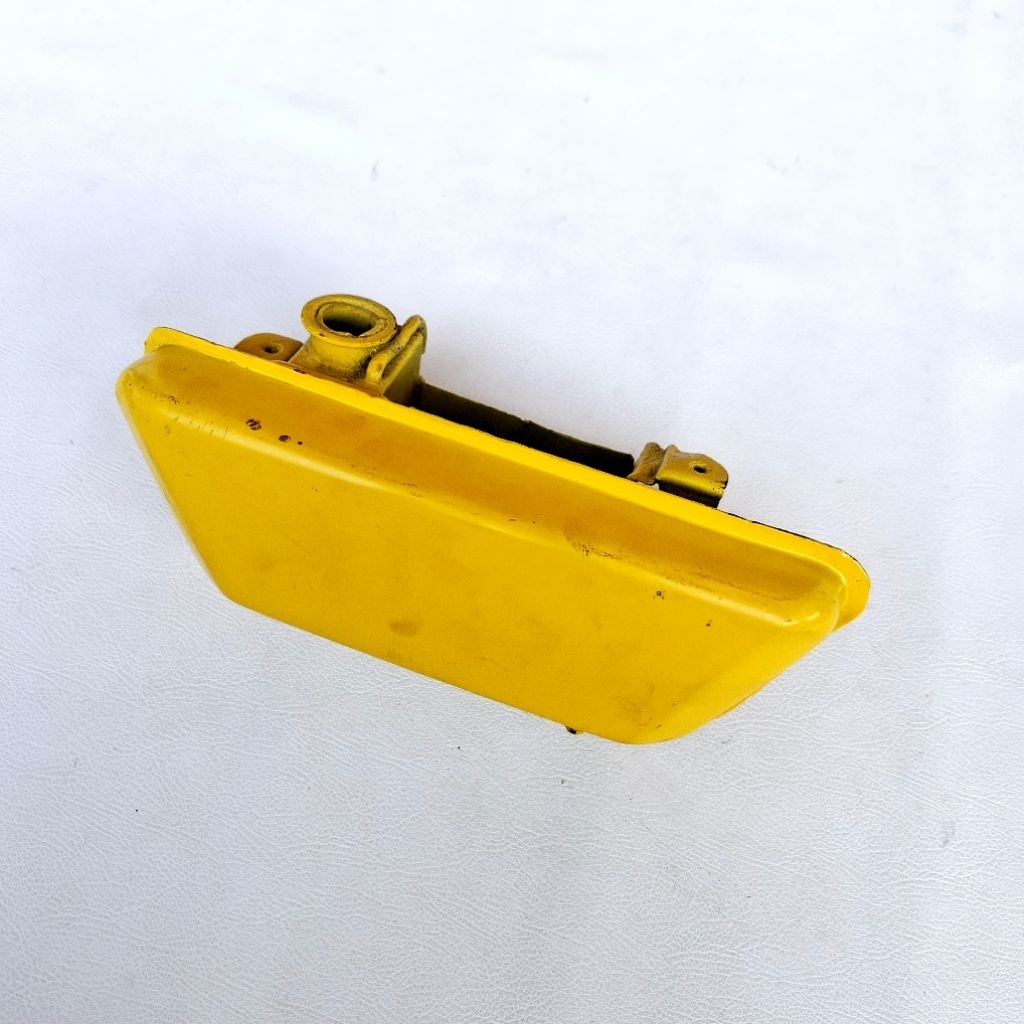 Botol oli wadah oli samping Yamaha DT 100 Dt100 original copotan