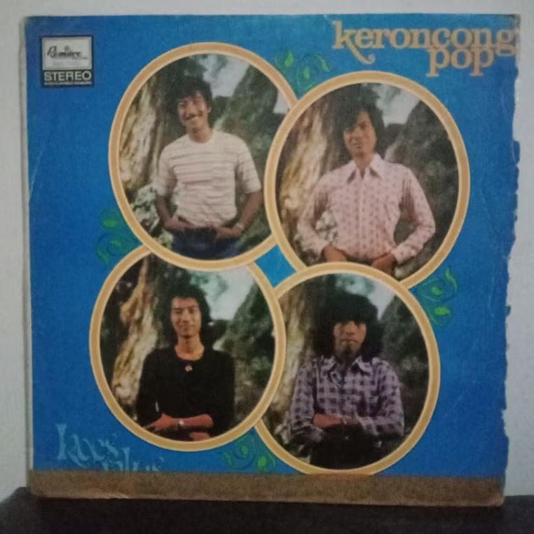 Vinyl Piringan Hitam 12 inch Koes Plus Keroncong Pop. Vol. 1 - Penyanyi Tua