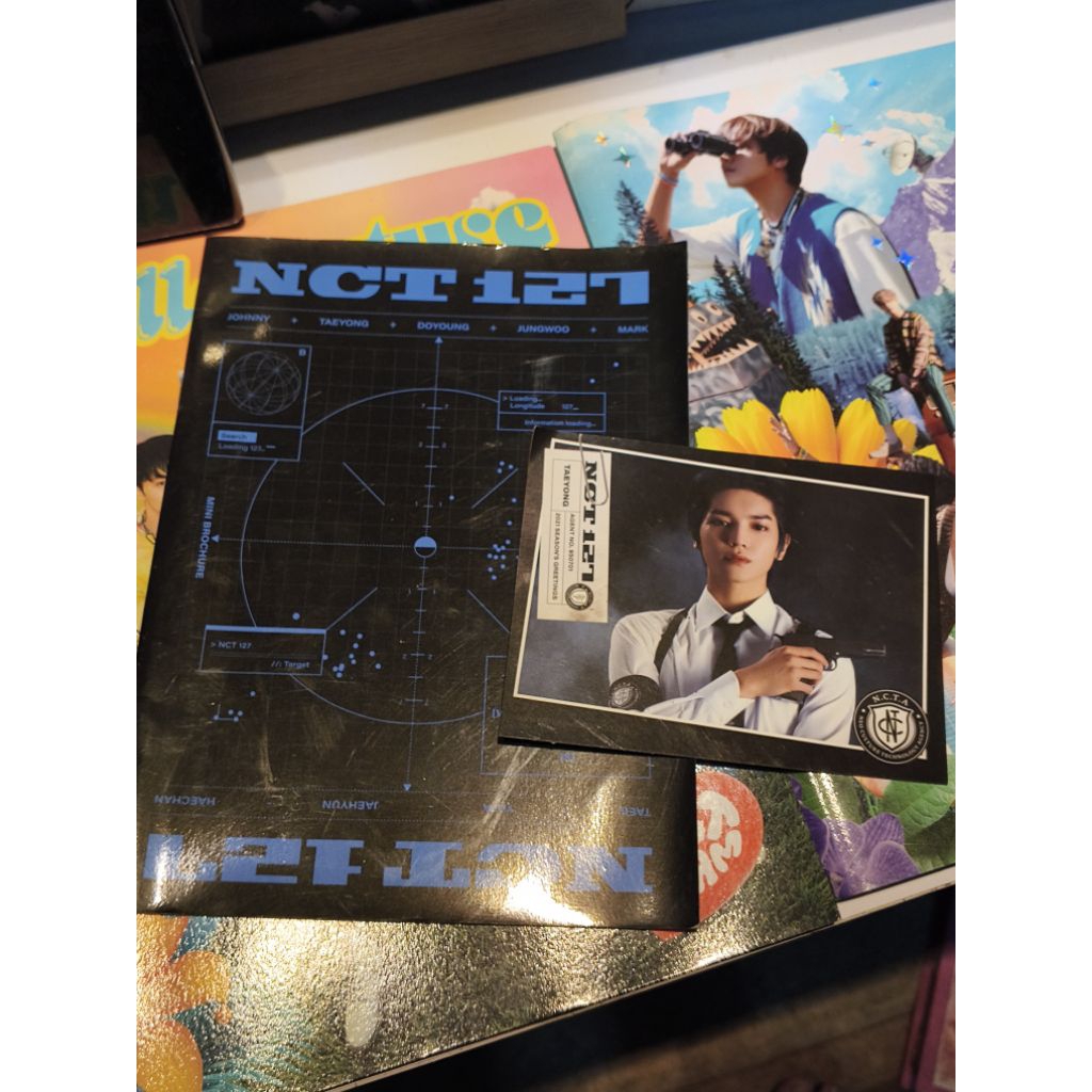 (NEGO) NCT 127 SEASON GREETINGS 2021 TAEYONG POSTCARD BOOK TAEYONG MAFIA BOOK NCT 127 SEASON GREETIN
