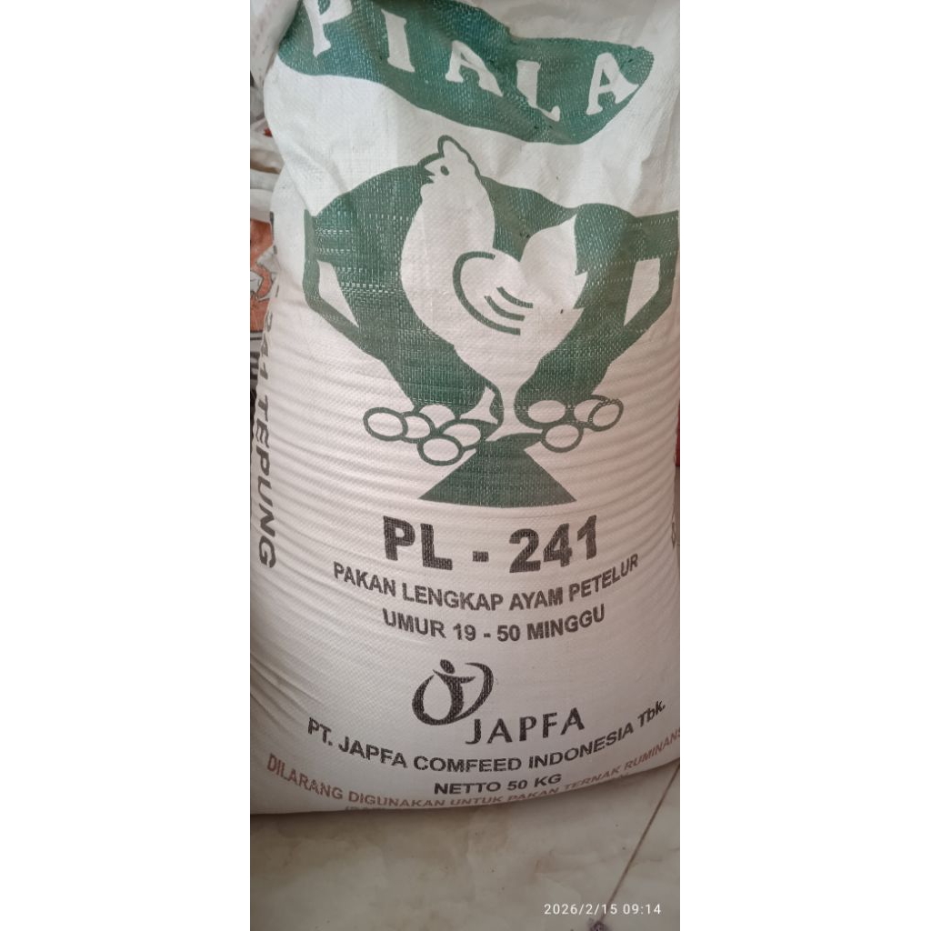PL 241 Konsentrat Pakan Lengkap Ayam Petelur