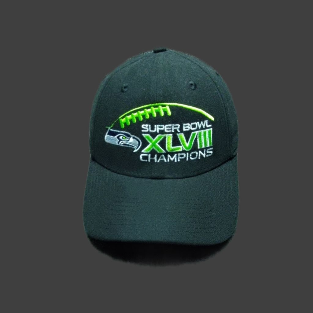 Topi New Era 9Forty Super Bowl XLVIII Champions Seattle Seahawks Hitam Adjustable