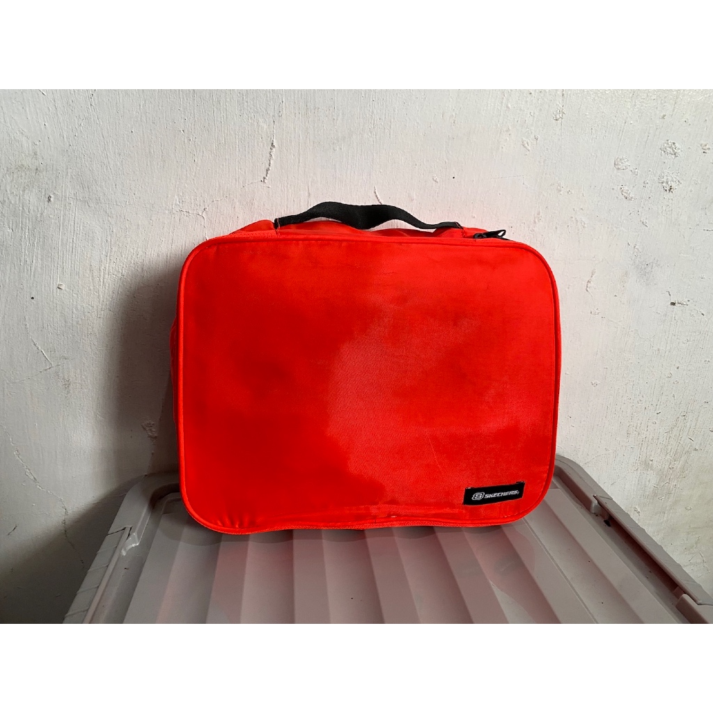 tas pouch pria wanita brand Skechers full nylon merah preloved