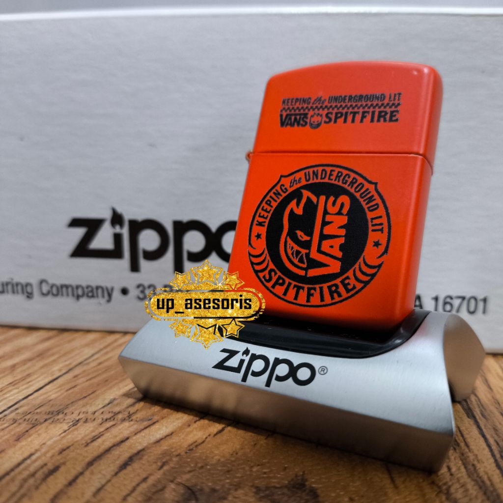 Korek Lighter Custom Vans X Spitfire Collabs Souvenir Koleksi Merchandise