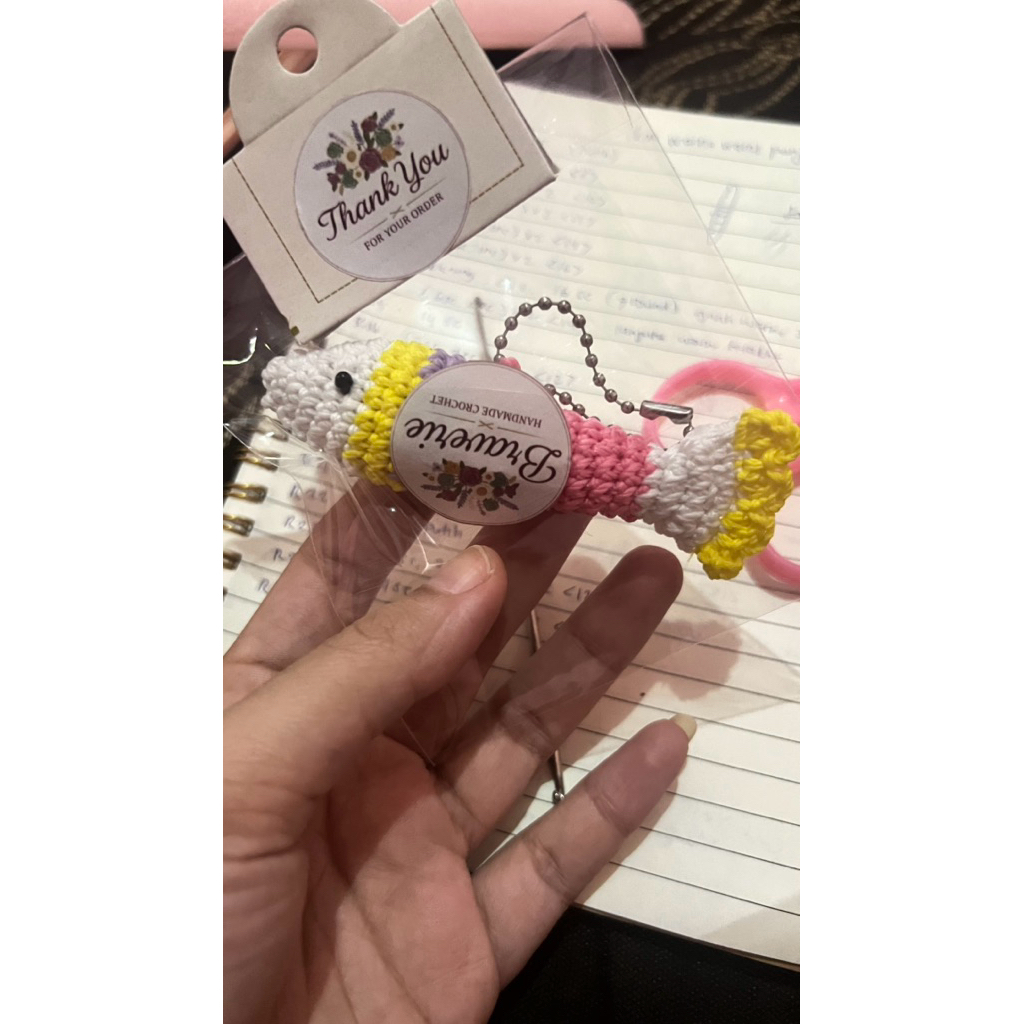 ikan warna warni keychain