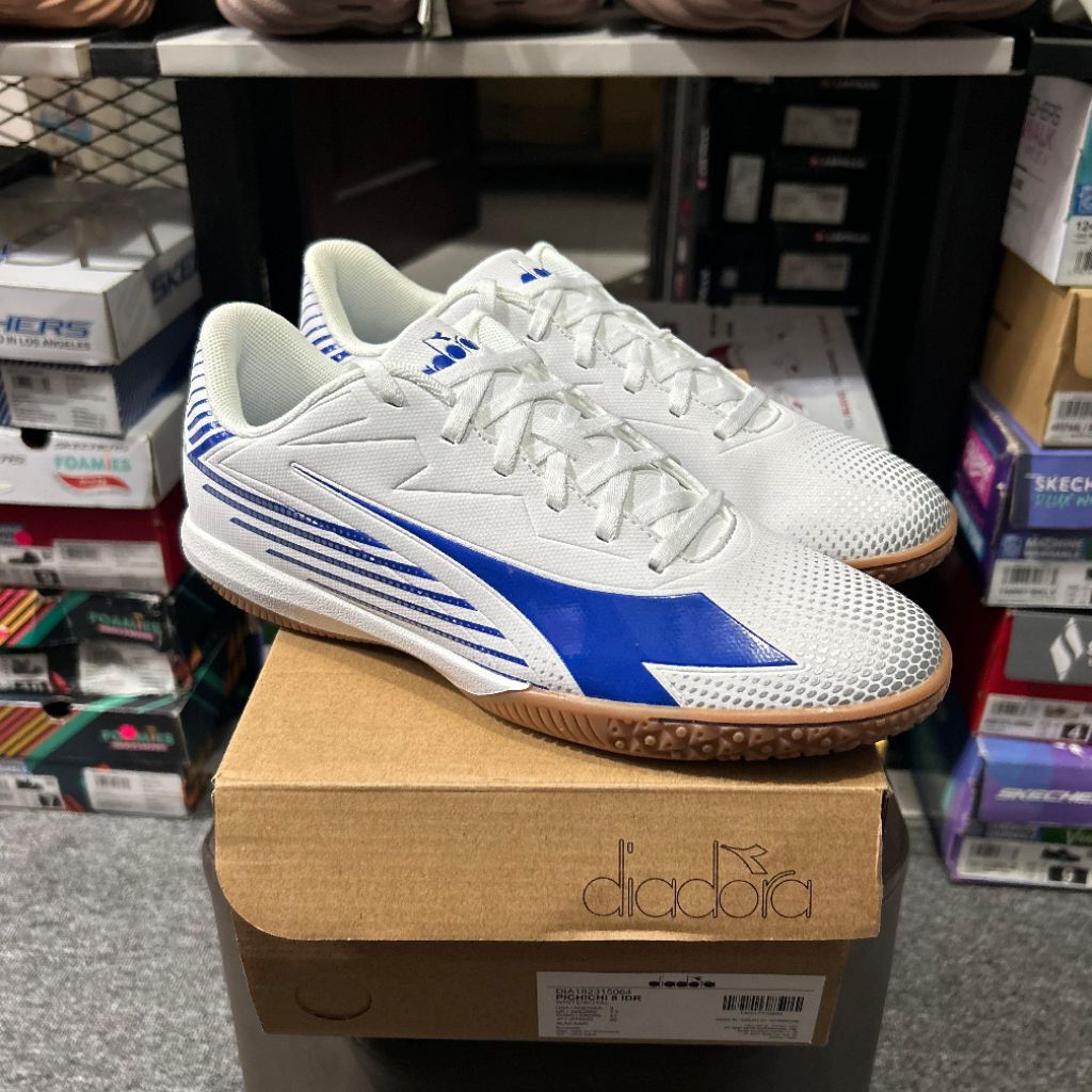 SEPATU FUTSAL PRIA DIADORA PICHICHI 8 IDR WHITE ROYAL