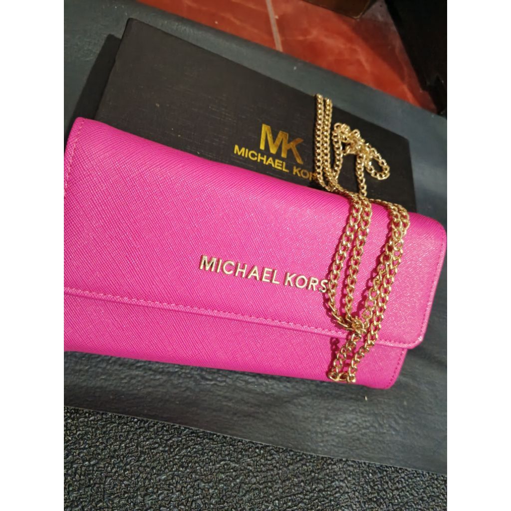 MK WOC pink new