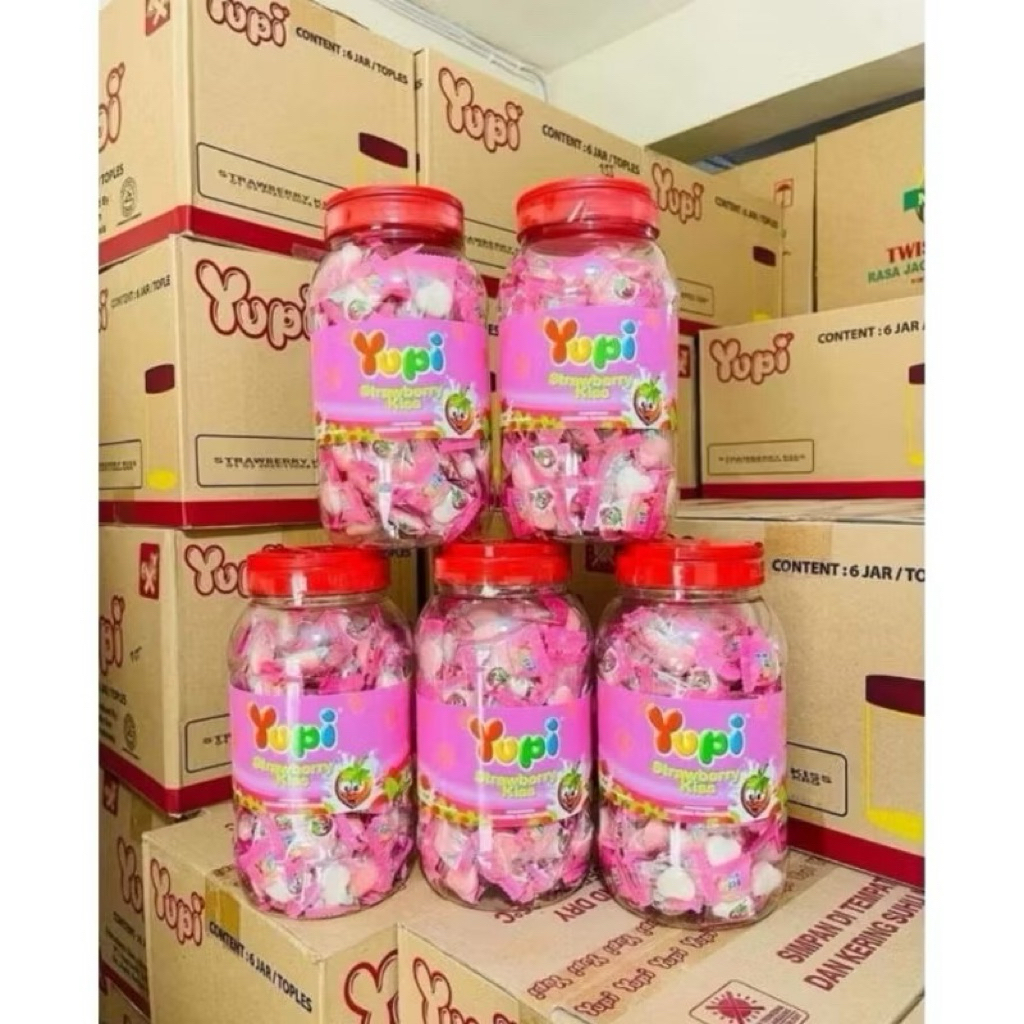 Permen Yupi Strawberry kiss 300gr 1Karton 6 Toples | Yupi 1 Karton 300gr strawberry Kiss | Permen Yu