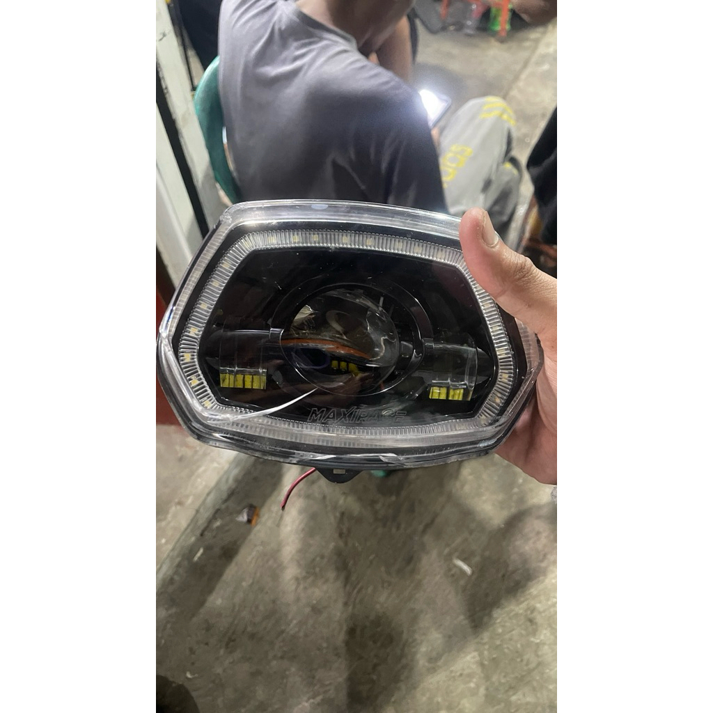 daymaker maxxirace vespa sprint matic