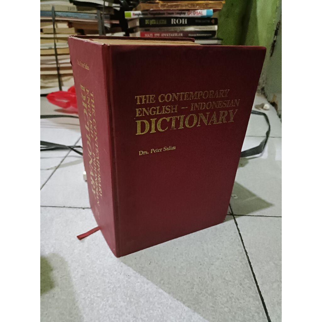 buku Original - the Contemporary English - Indonesian dictionary oleh Peter salim