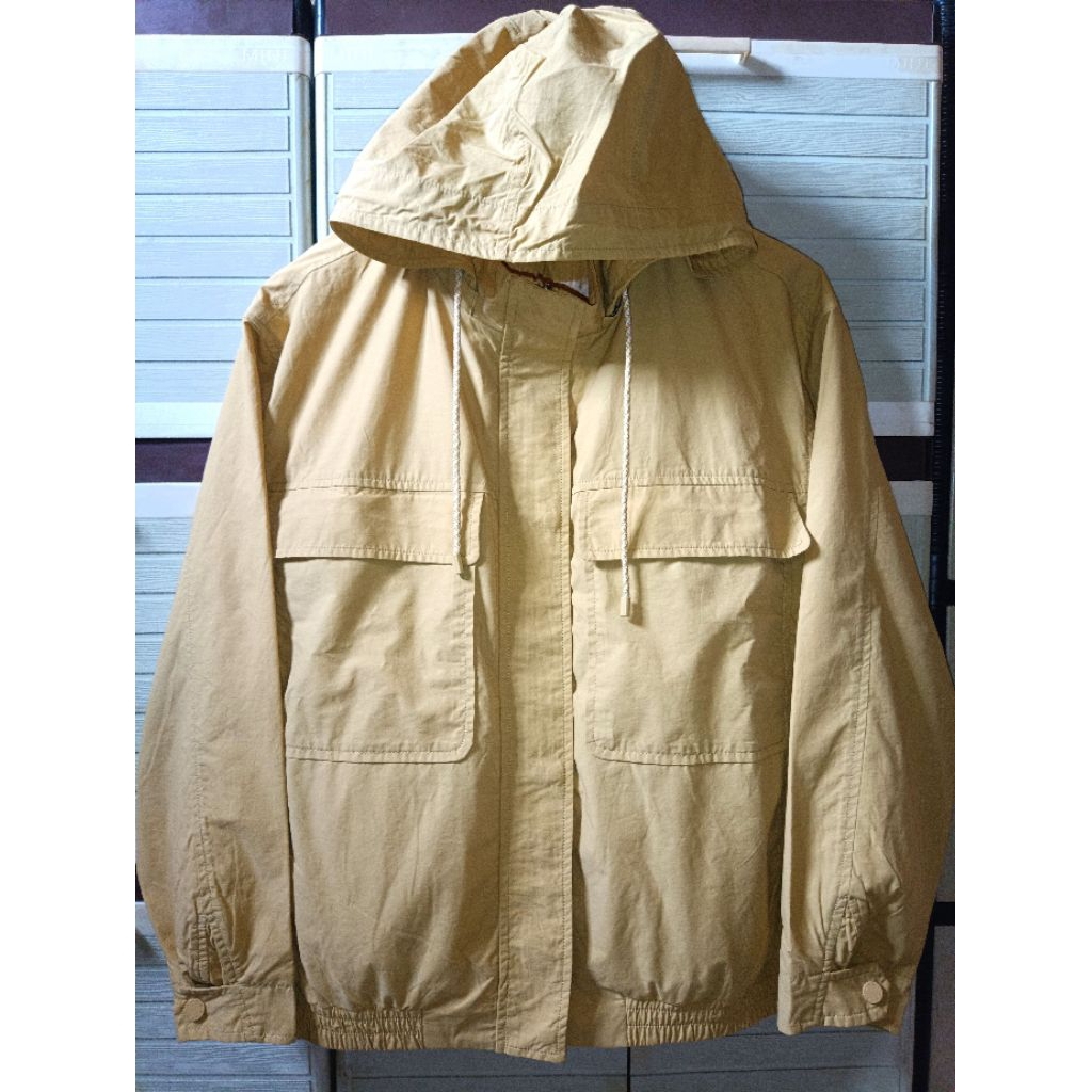 Windbreaker Jacket dari ALL FOR YOU