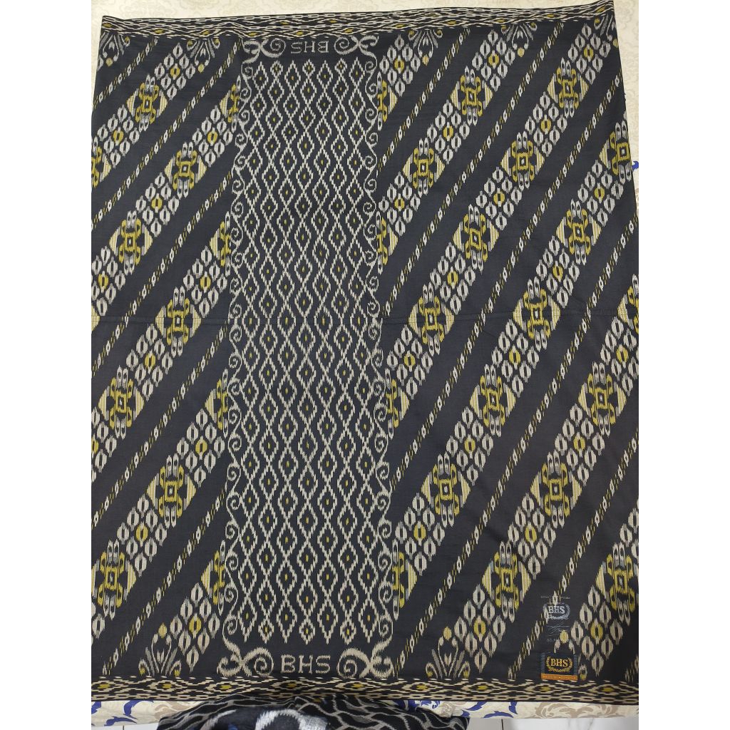 Sarung BHS kawung sutera Spunslik