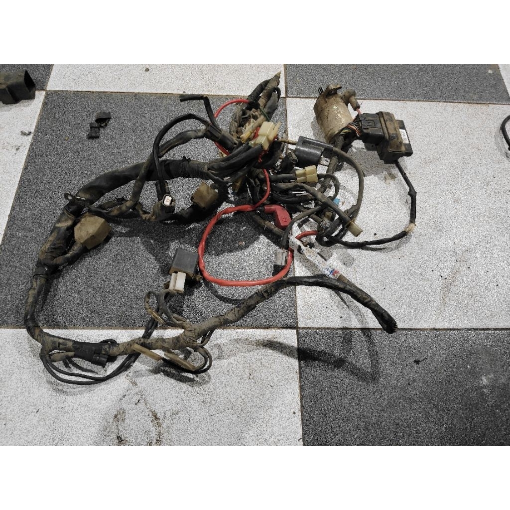 kabel bodi ecu cdi mio 125 mio m3 mio z 2PH0 ori