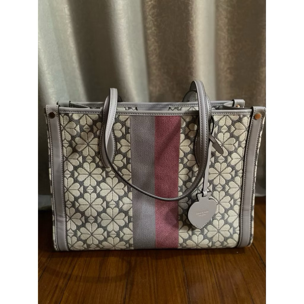 Ks Jacquard tote