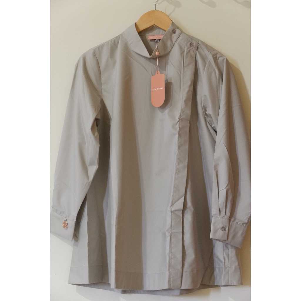 [NEW] kaelyn top by riamiranda