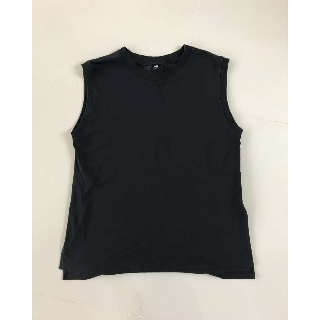 Uniqlo Sleeveless AIRism