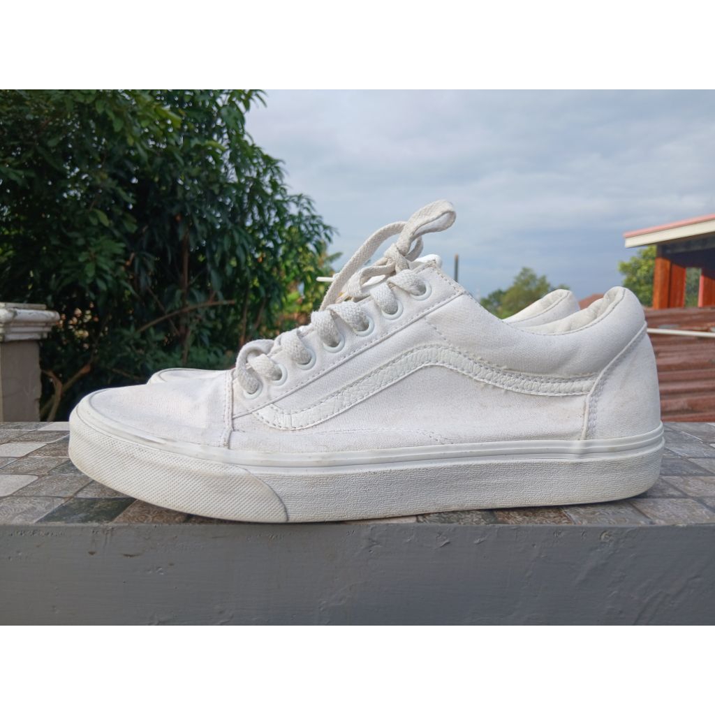 sepatu vans second