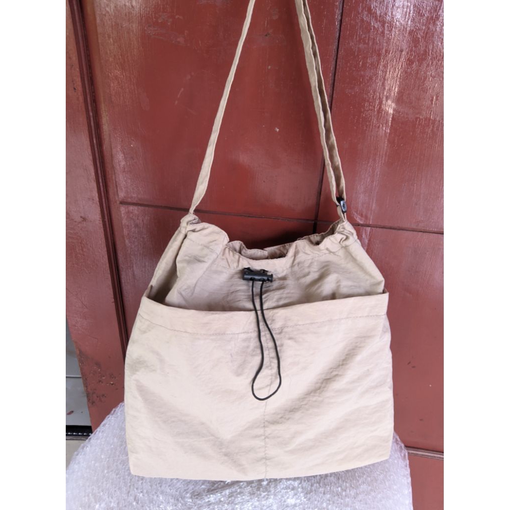PL SLING BAG SERUT NILON PRELOVED TAS SELEMPANG TAS BAHU SHOULDER BAG