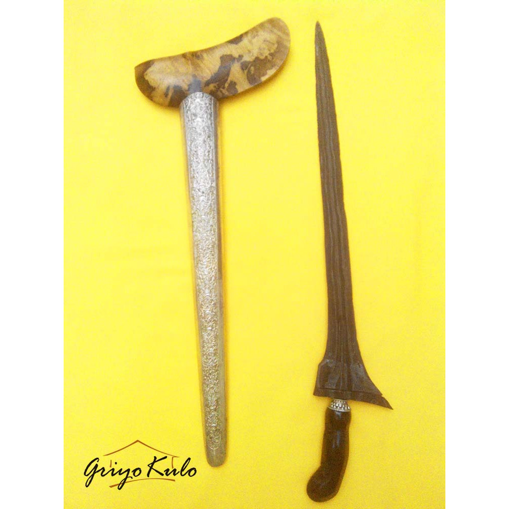 Keris Jalak Sangu Tumpeng Tuban Mataram Pamor Miring Gonjo Sampir