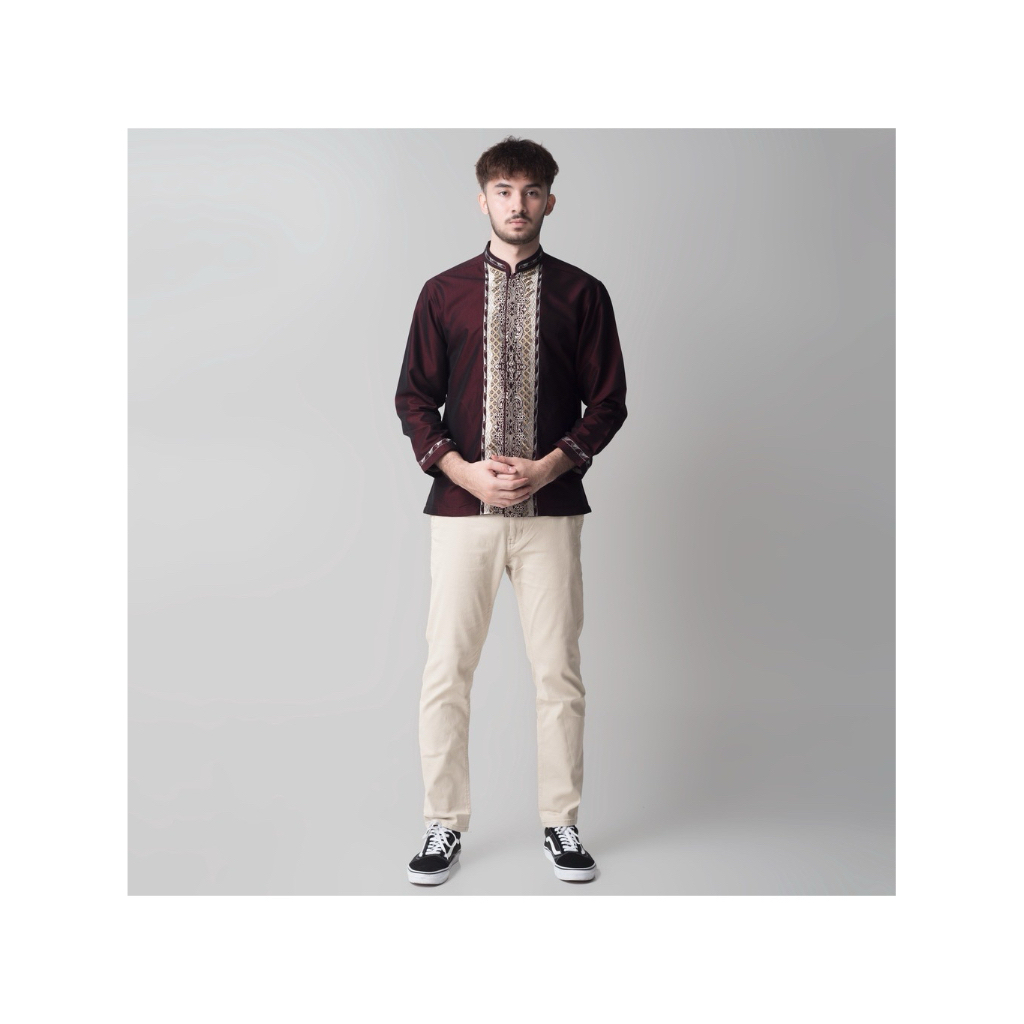 ( PRELOVED ) KOKO BENHILL MAROON SIZE S NO MINUS