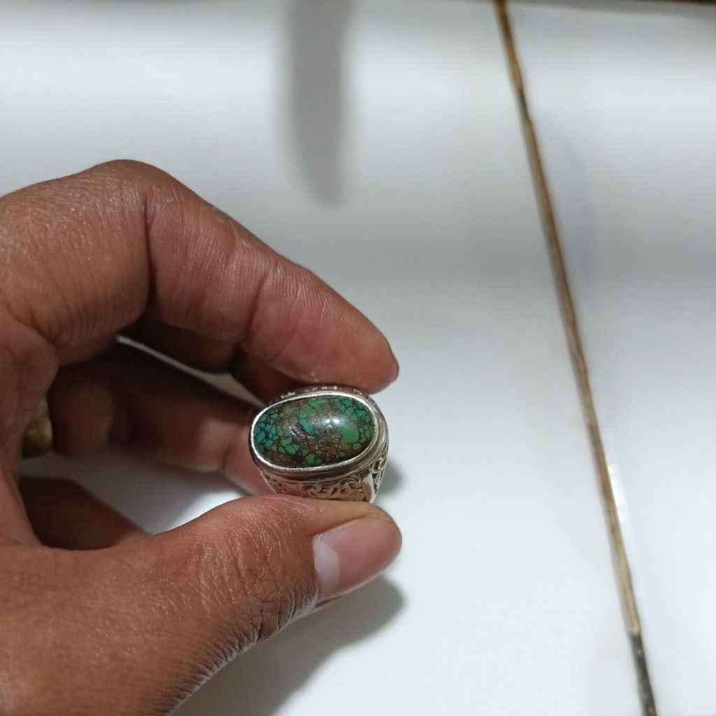 batu pirus lawasan hijau kedondong, hubei