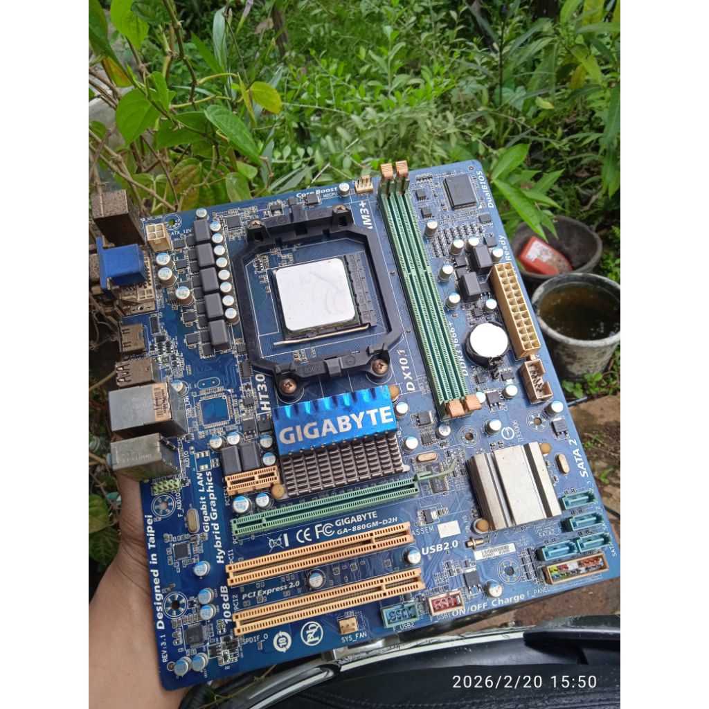 Processor AMD FX 6300 + Mobo gigabyte am3+ (baca deskripsi)