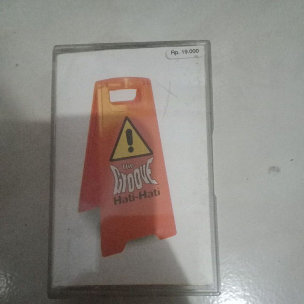kaset pita the groove hati hati