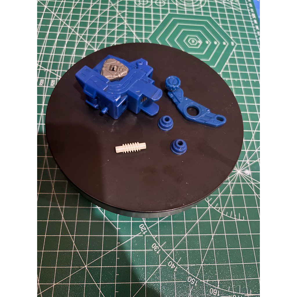 iod crush gear merk bandai