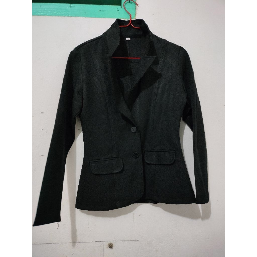 Preloved Blazer Wanita Hitam