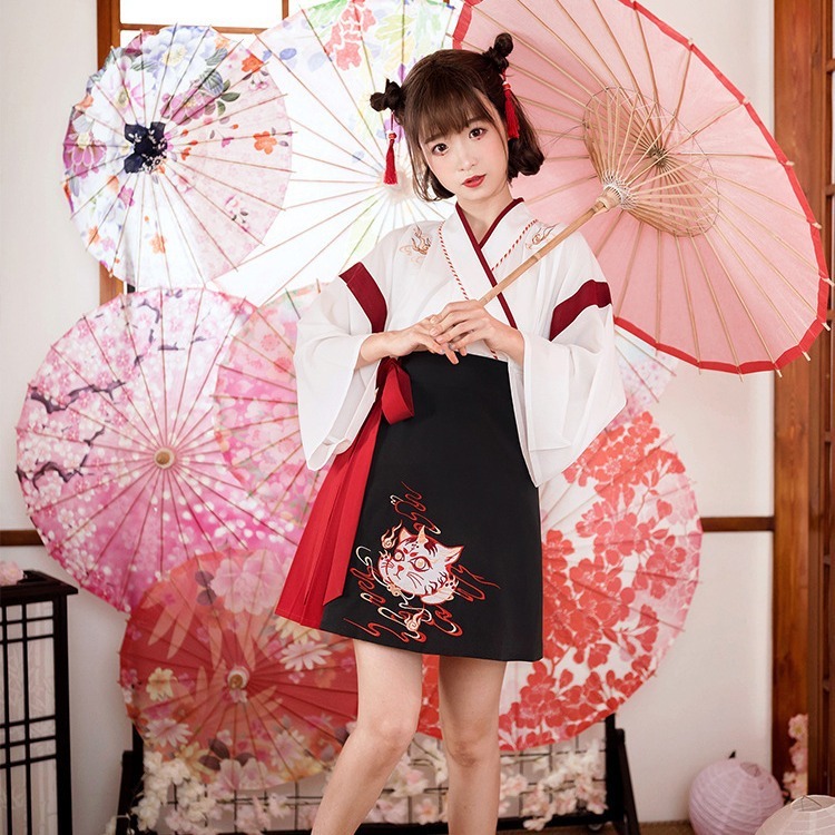 Setelan Anime Jepang Kimono Wanita Rok Bordir Kucing Hitam Putih  Yukata Haori Cosplay Set 2 Potong