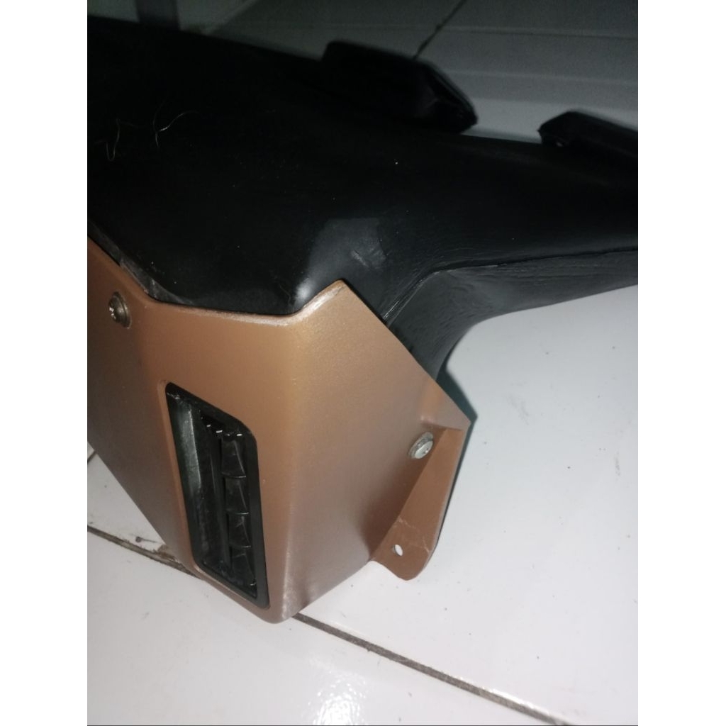 Kisi AC Tengah Kijang Super Coklat Original