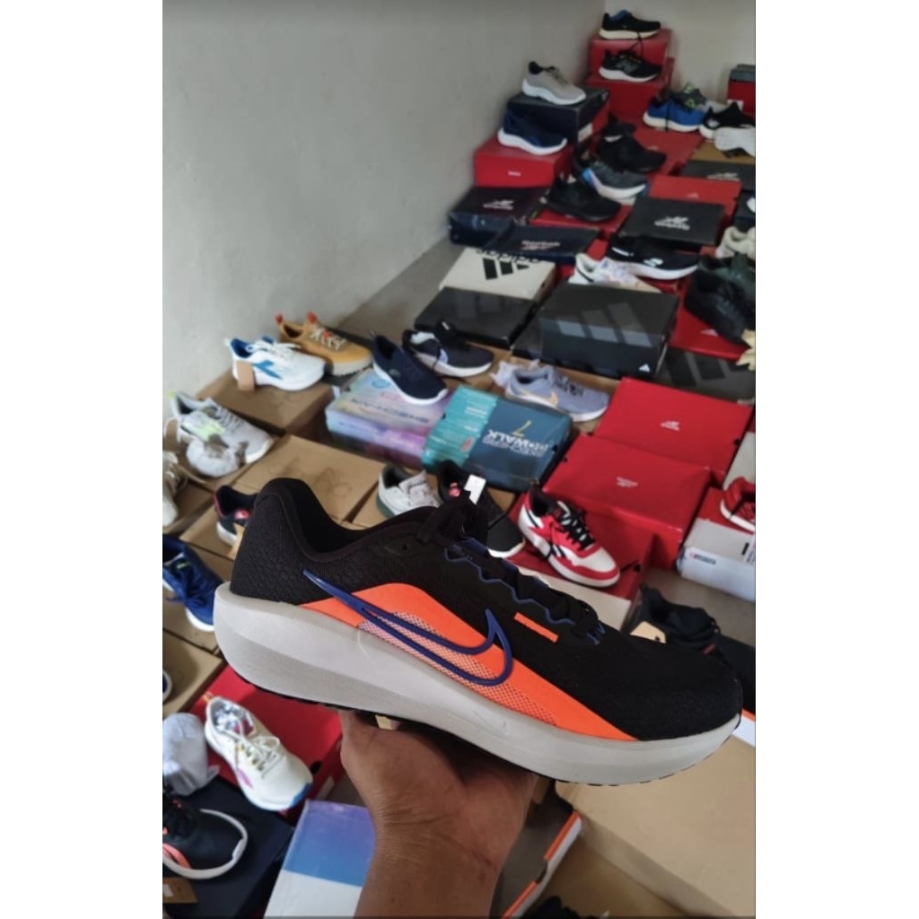 Sepatu Running nike