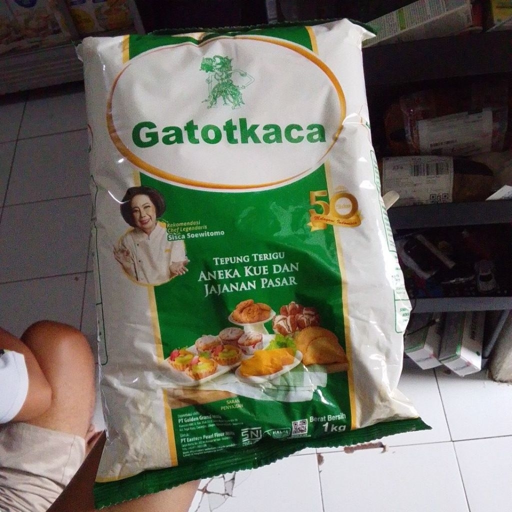 TEPUNG TERIGU 1KG
