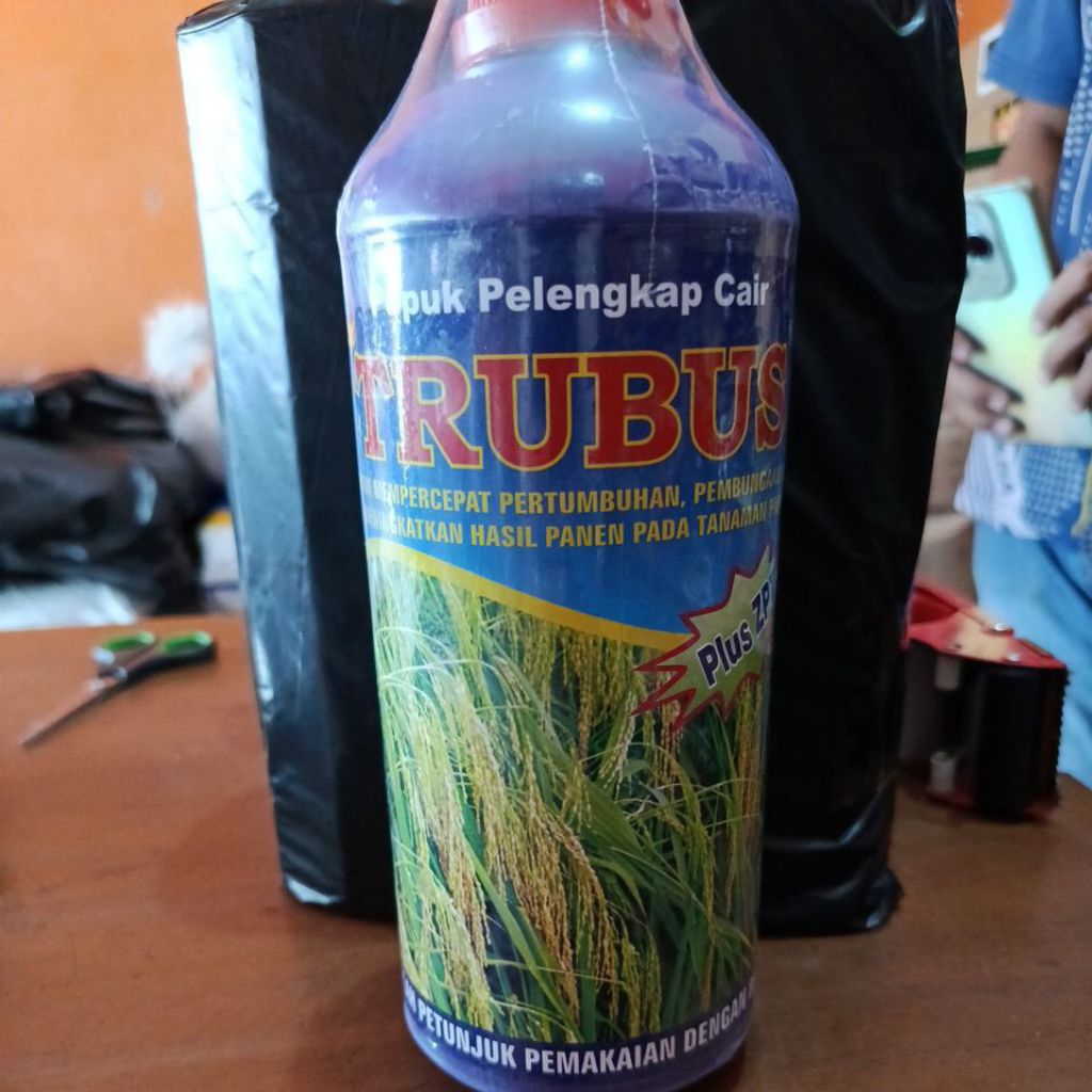TRUBUS PUPUK CAIR