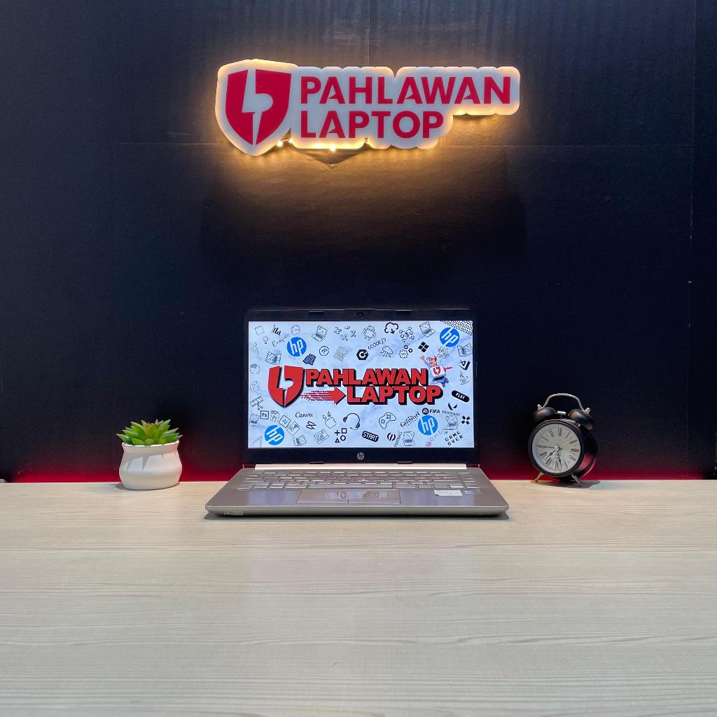 HP 14S - CF2517TU Intel Core i3-10th gen/Ram 4GB/SSD 256GB/Layar 14"