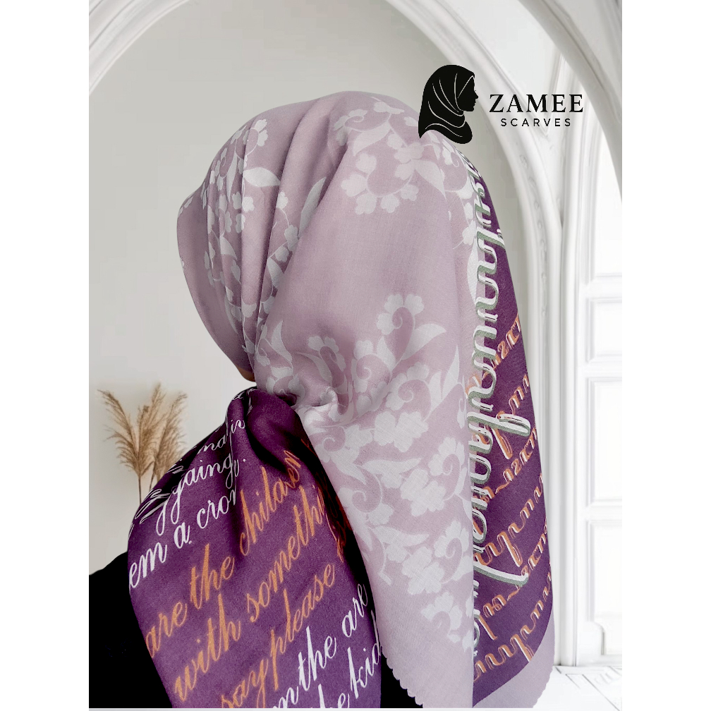 Zamee Scarves – (ZS20270032) UNGU MOTIF. Kerudung segi empat Voal Premium 110 x 110 cm adem, anti ge