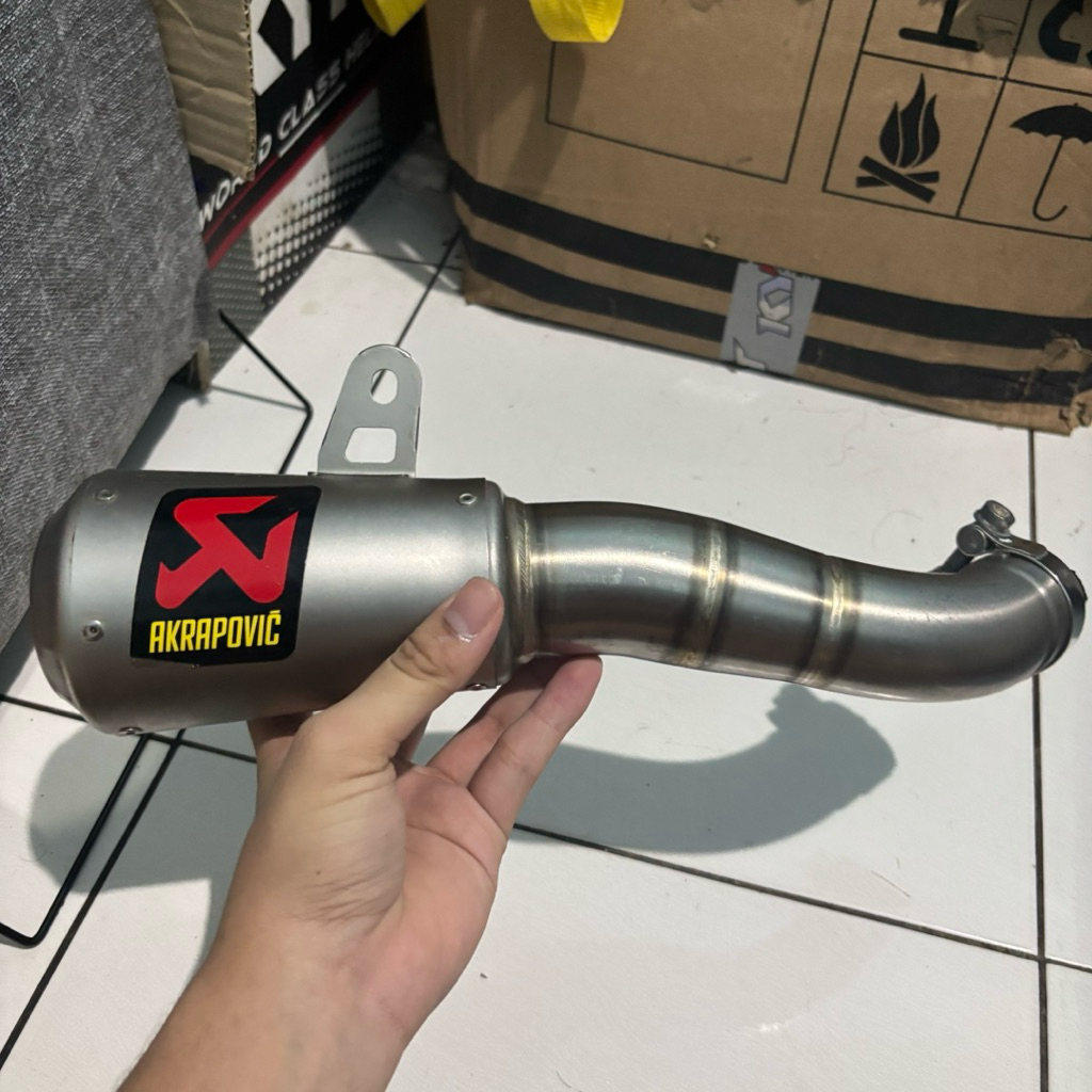 AKRAPOVIC GP SLOVENIA SLIPON PNP R25/MT25 ORIGINAL