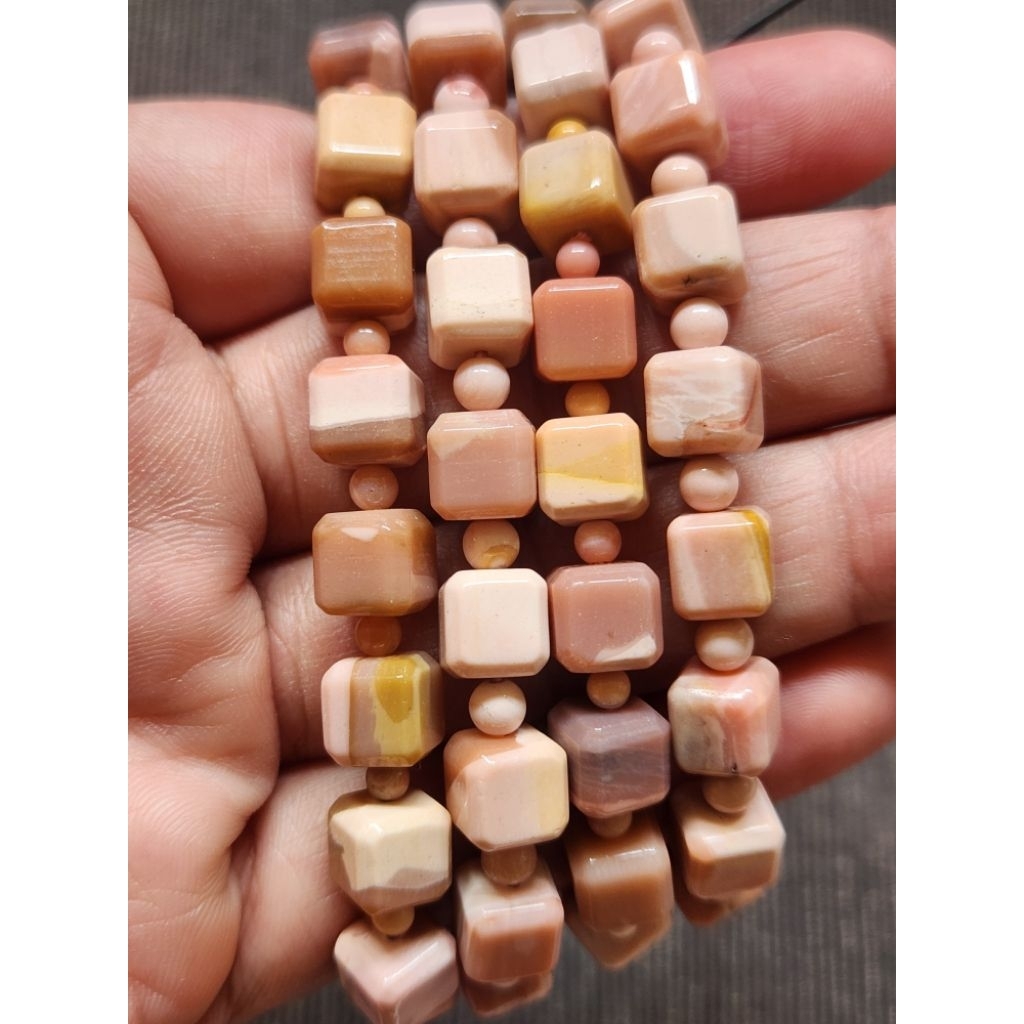 Gelang Batu Pink Opal Cube Ukuran 8mm / Crystal Bracelet