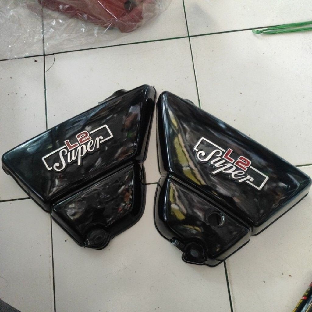 tutup cover side dop accu aki kempol tepong kiri kanan yamaha L2S L2SN L2super L2 super baru stok la
