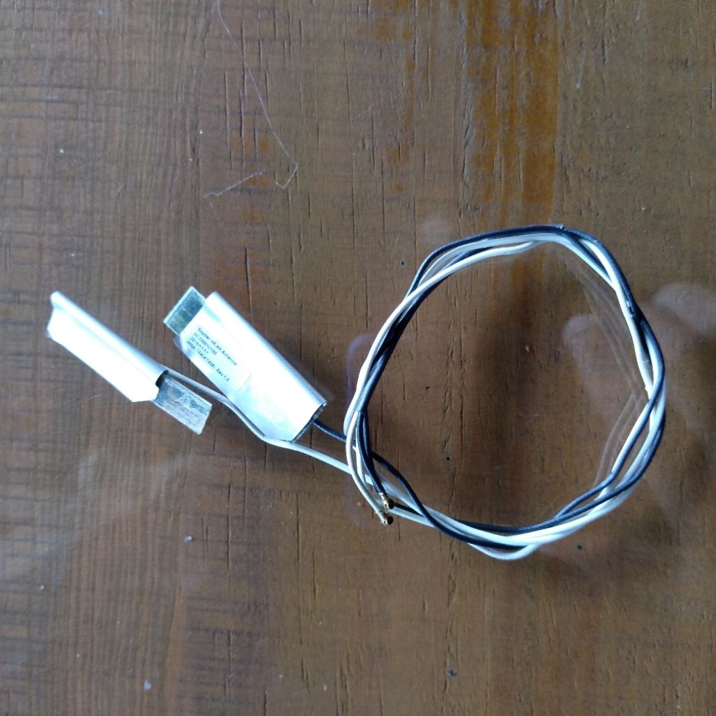 kabel wifi laptop lenovo E31-80